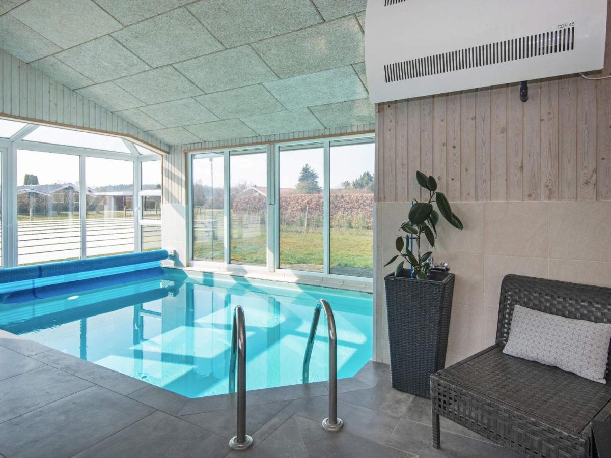 9 Person Holiday Home In Juelsminde Sonderby (Midtjylland) Exterior foto