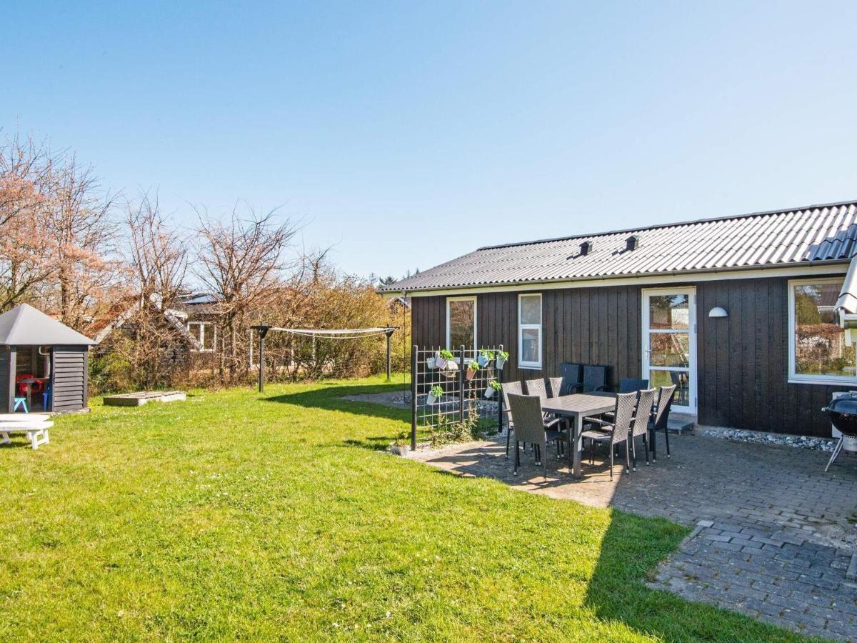 9 Person Holiday Home In Juelsminde Sonderby (Midtjylland) Exterior foto
